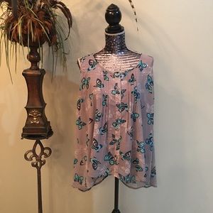Torrid Sleeveless butterflies Blouse